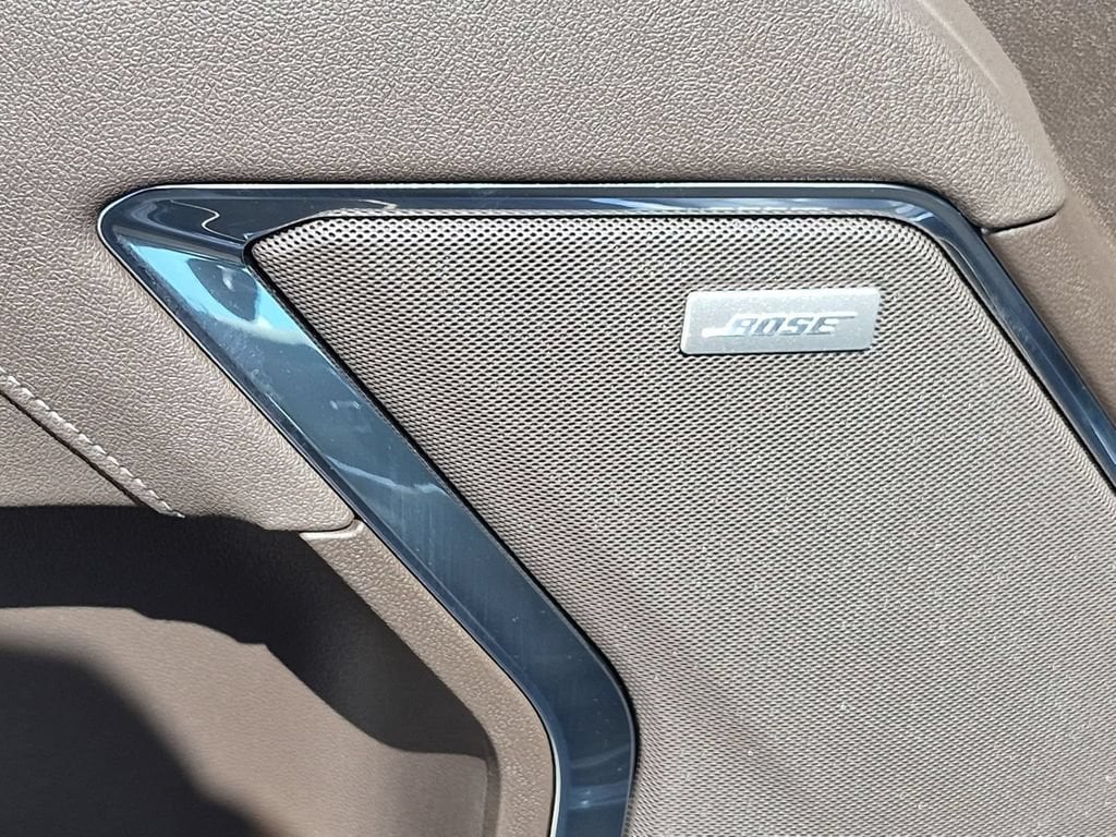 2026 GMC Sierra 1500 SLT - Photo 24