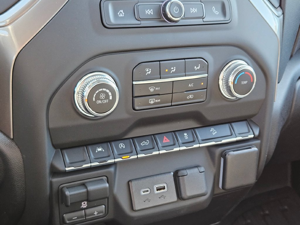 2026 GMC Sierra 1500 Pro - Photo 11