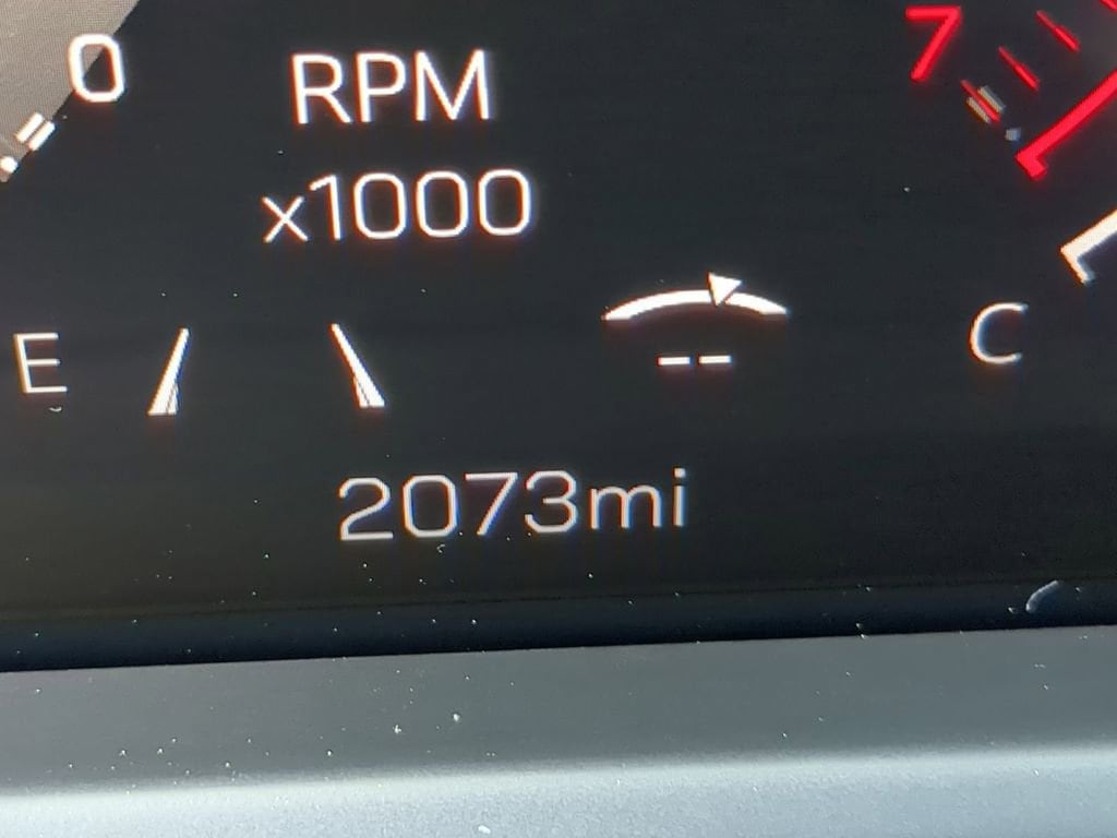 2026 GMC Acadia Elevation - Photo 11