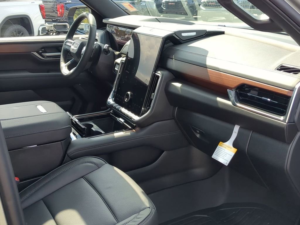 2026 GMC Yukon XL Denali - Photo 29