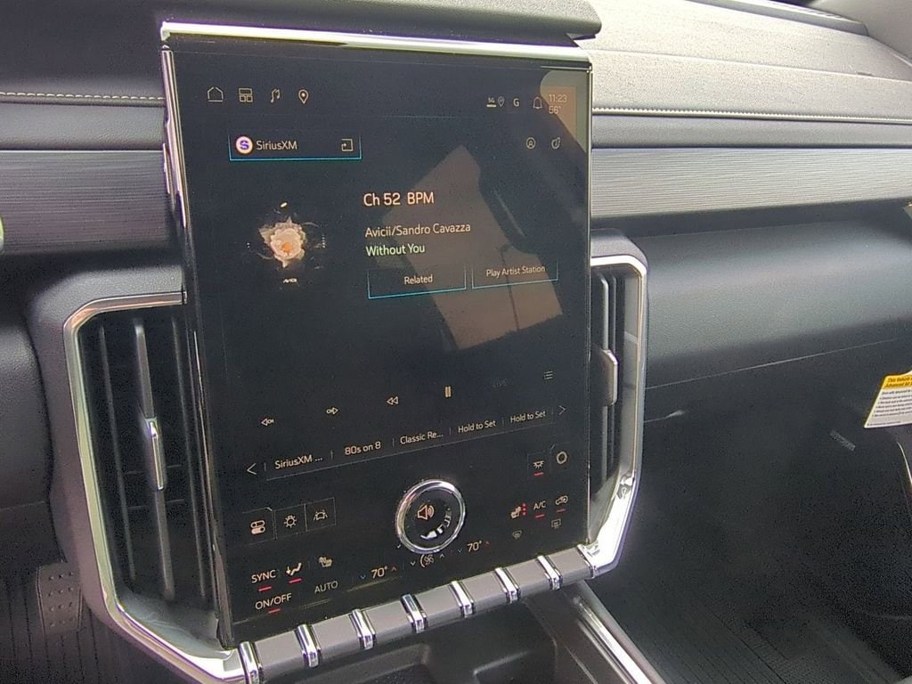 2026 GMC Acadia Elevation - Photo 12