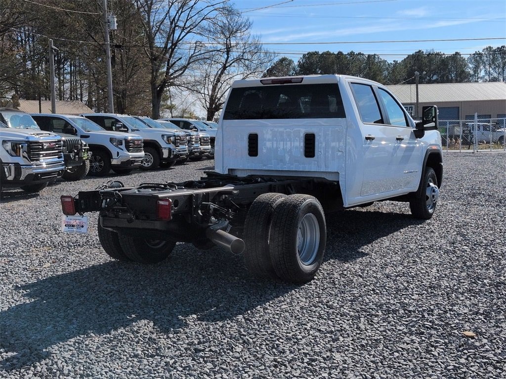 New 2026 GMC Sierra 3500 HD Chassis Cab Pro Truck