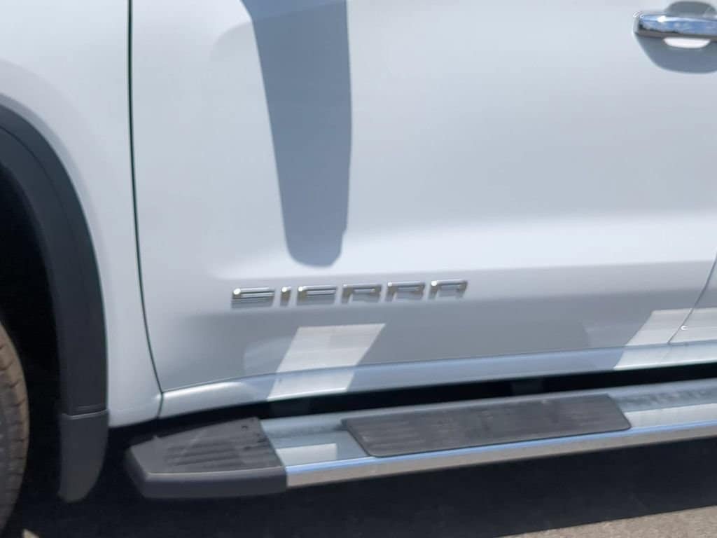 2026 GMC Sierra 1500 SLT - Photo 31