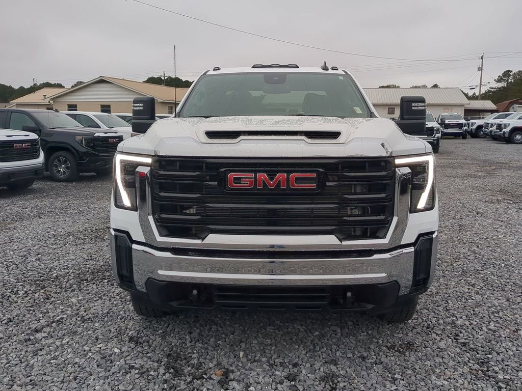 2026 GMC Sierra 3500 Chassis Cab Pro - Photo 8