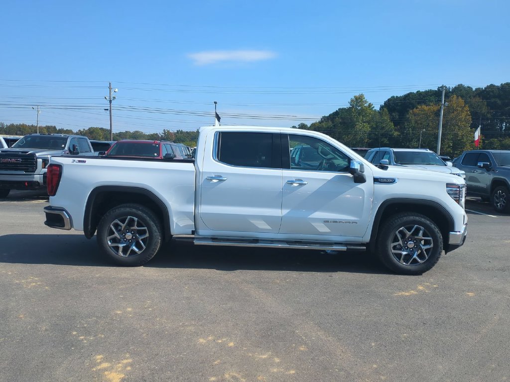New 2026 GMC Sierra 1500 SLT Truck New 2026 GMC Sierra 1500 SLT Truck — photo 2 of 4