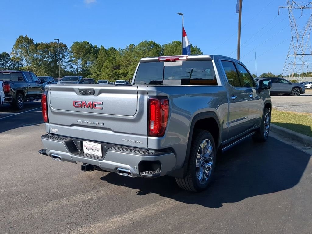 2026 GMC Sierra 1500 Denali - Photo 3