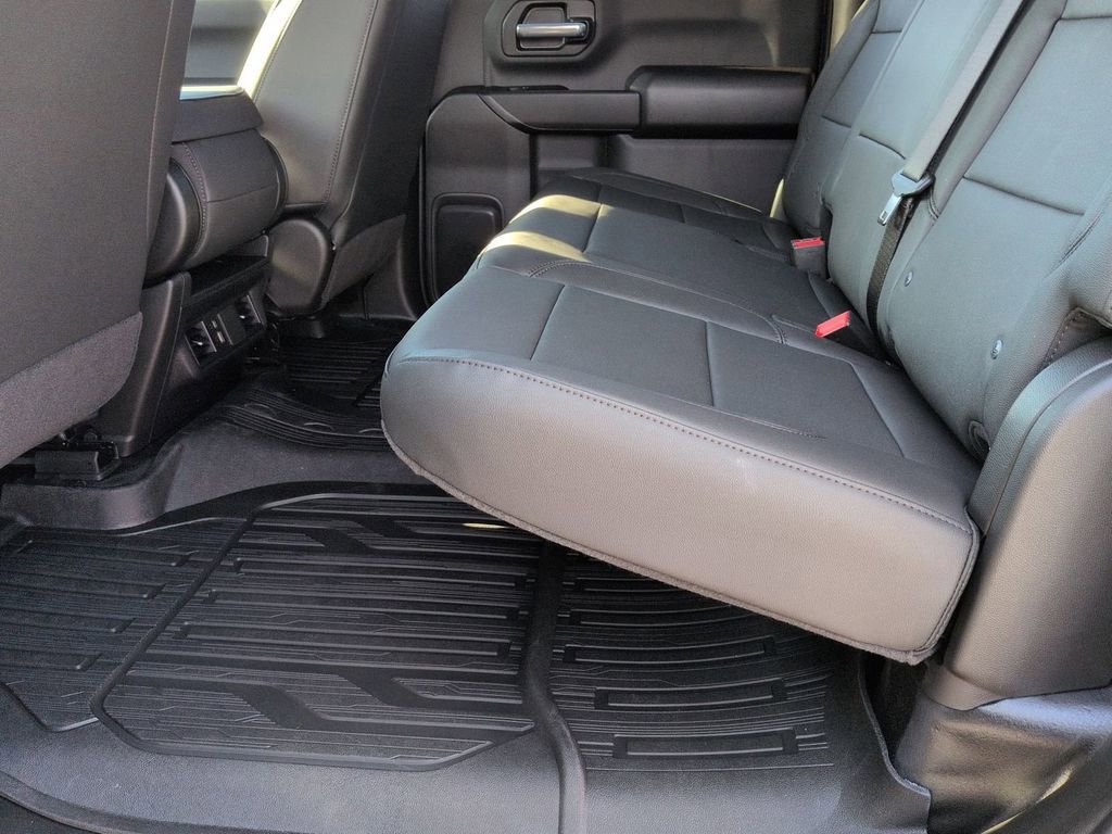 2026 GMC Sierra 3500HD Pro - Photo 21