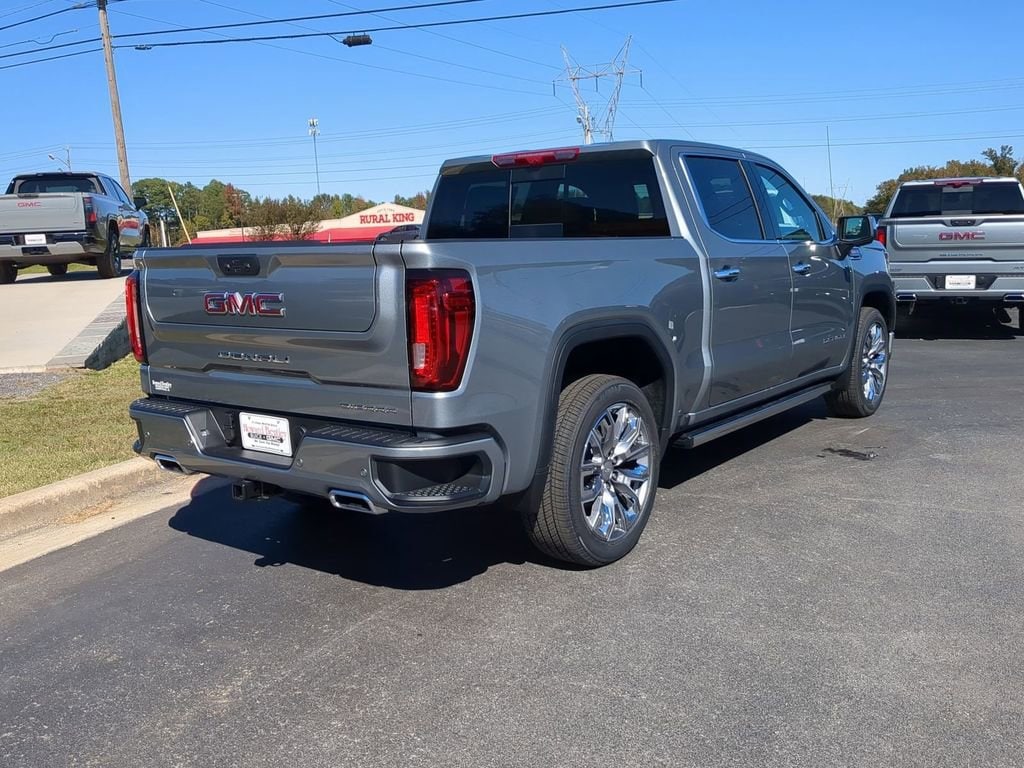 2026 GMC Sierra 1500 Denali - Photo 3