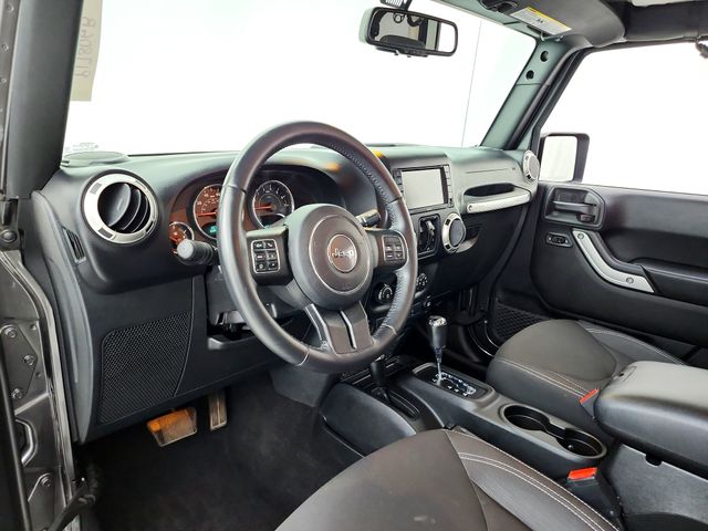 2017 Jeep Wrangler Unlimited Sahara - Photo 16