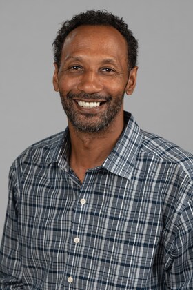 Staff member James Pittman from ID_be5ec939b02f