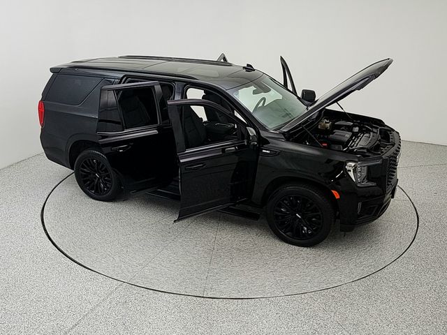 2023 GMC Yukon Denali - Photo 40