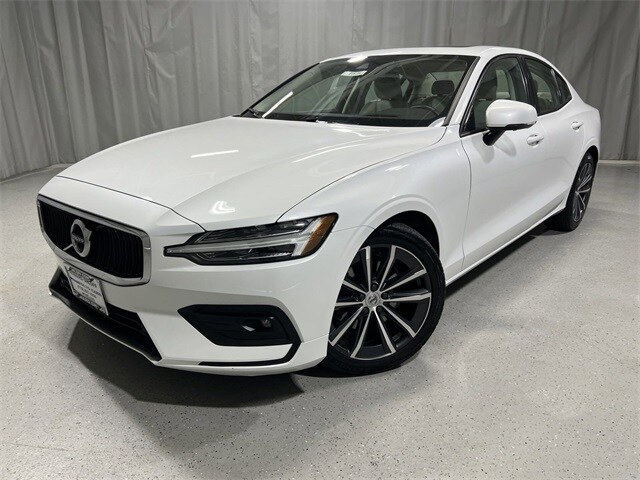Featured used 2021 Volvo S60 T5 Momentum Sedan for sale in Chicago, IL