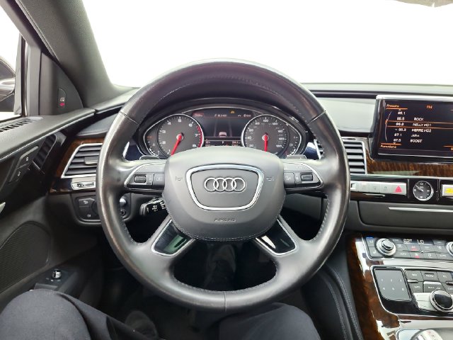 2017 Audi A8 Base - Photo 25