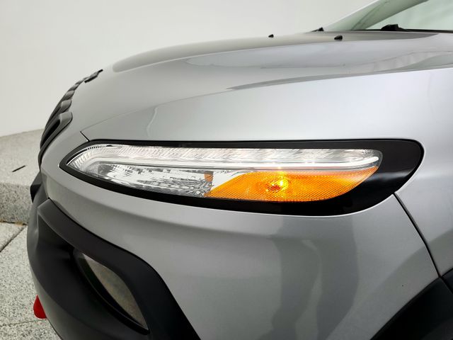 2015 Jeep Cherokee Trailhawk - Photo 26