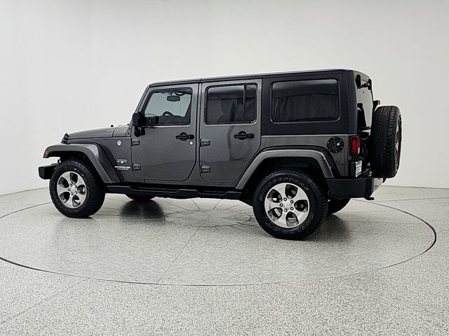 2017 Jeep Wrangler Unlimited Sahara - Photo 7
