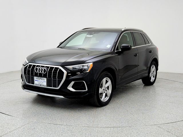 2020 Audi Q3 45 TFSI Premium quattro's photo