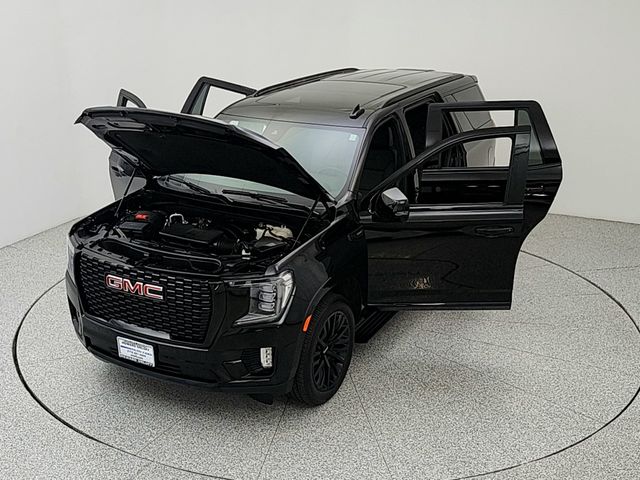 2023 GMC Yukon Denali - Photo 39