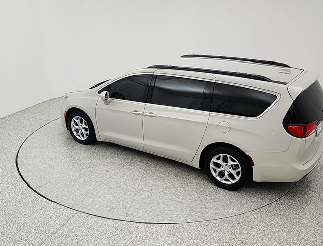 2017 Chrysler Pacifica Touring-L - Photo 15