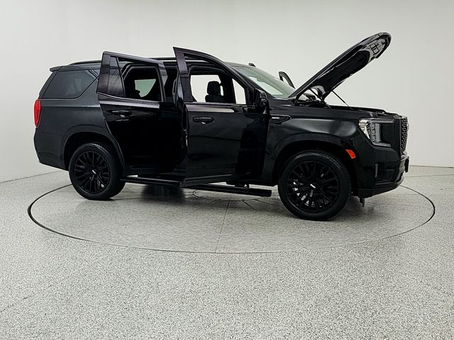 2023 GMC Yukon Denali - Photo 10