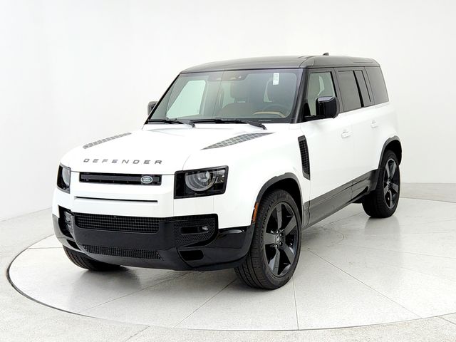 2025 Land Rover Defender X-Dynamic SE's photo