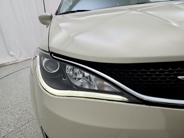 2017 Chrysler Pacifica Touring-L - Photo 34