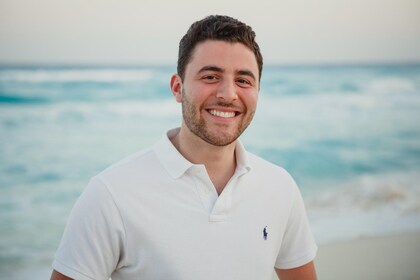 Staff member Adrian Garza from ID_be5ec939b02f
