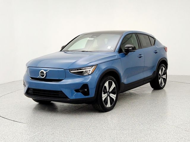 Featured used 2023 Volvo C40 Recharge Pure Electric Twin Plus SUV for sale in Chicago, IL