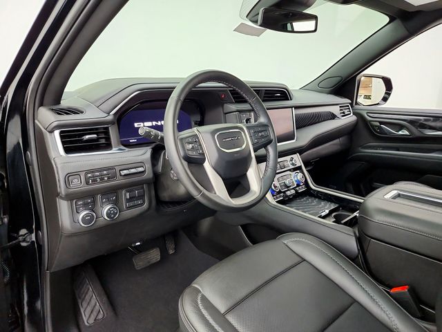 2023 GMC Yukon Denali - Photo 20