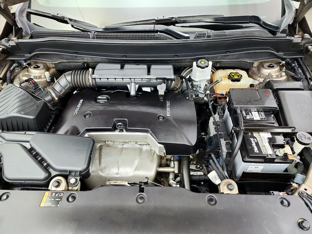 2017 Buick Envision Essence - Photo 31