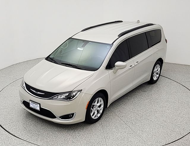 2017 Chrysler Pacifica Touring-L - Photo 9