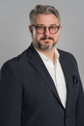 Staff member Greg Leach from ID_23d5e6172363