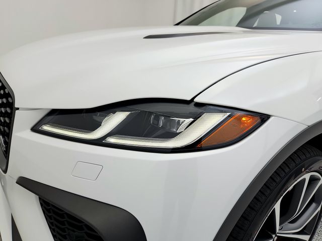 2026 Jaguar F-Pace SVR - Photo 18