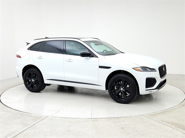 2026 Jaguar F-PACE P250 R-Dynamic S photo 3
