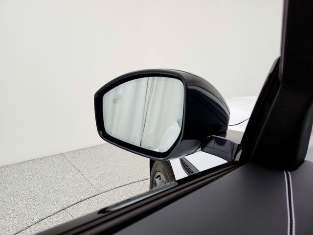 2026 Jaguar F-Pace R-Dynamic S - Photo 23