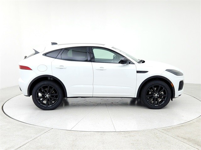 2024 Jaguar E-PACE R-Dynamic photo 4