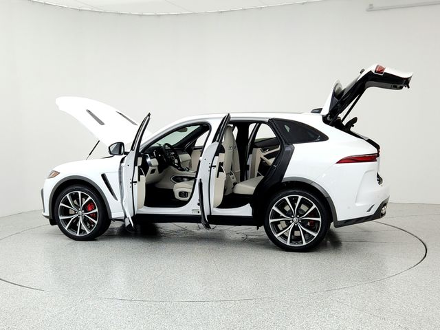 2026 Jaguar F-Pace SVR - Photo 12