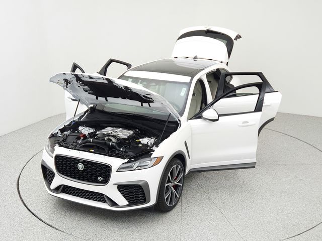 2026 Jaguar F-Pace SVR - Photo 15