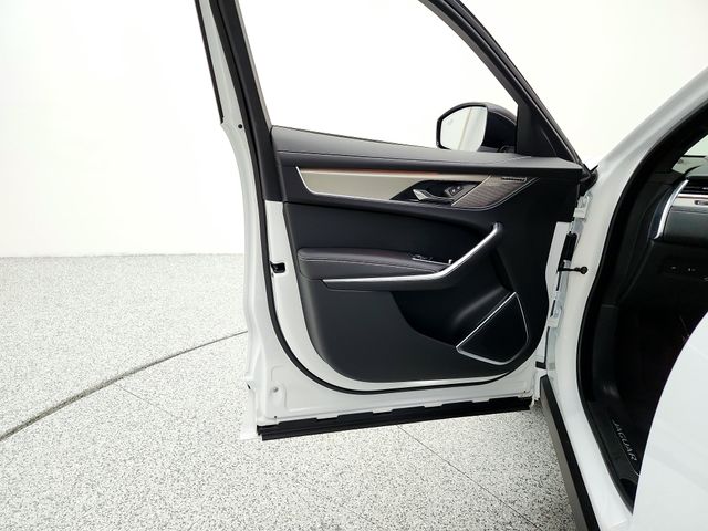2026 Jaguar F-Pace R-Dynamic S - Photo 27