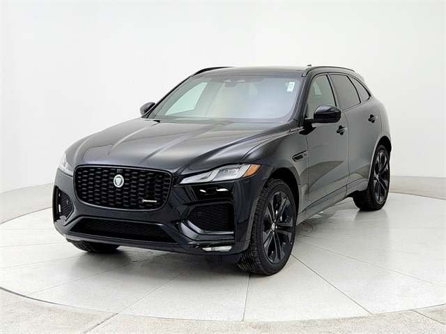 2025 Jaguar F-PACE R-Dynamic S's photo