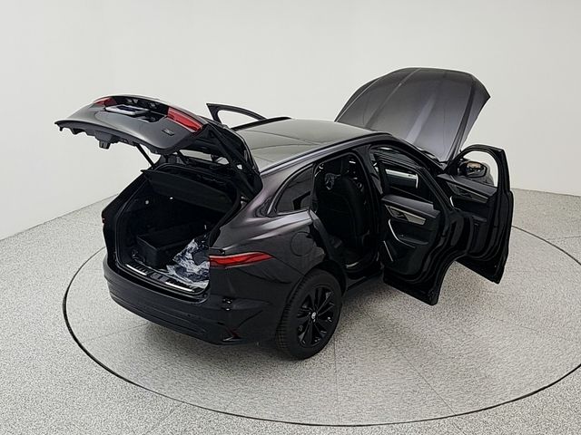 2026 Jaguar F-Pace R-Dynamic S - Photo 38