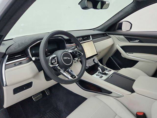 2026 Jaguar F-Pace SVR - Photo 24