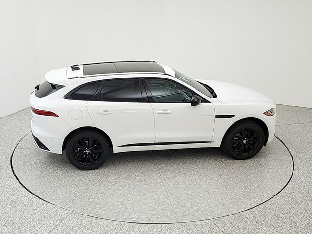 2026 Jaguar F-Pace R-Dynamic S - Photo 16
