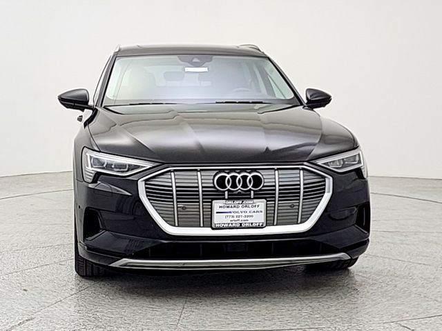 Used 2019 Audi e-tron Prestige with VIN WA1VABGE6KB008850 for sale in Chicago, IL