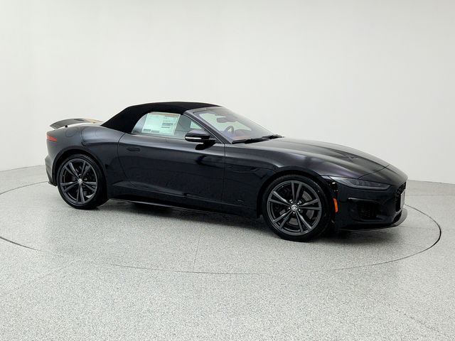 2024 Jaguar F-Type R75 - Photo 3