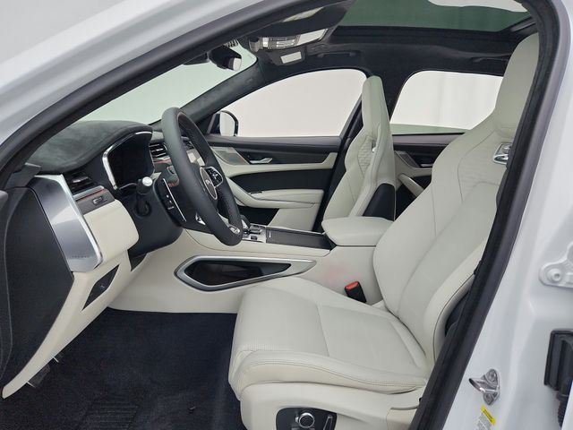 2026 Jaguar F-Pace SVR - Photo 25