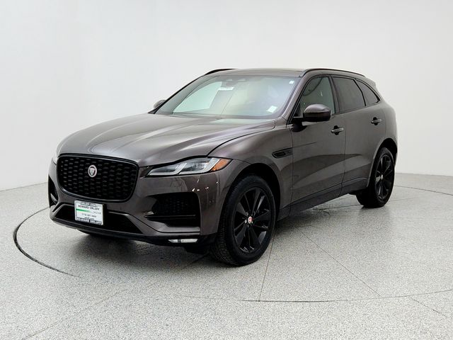 2023 Jaguar F-Pace S's photo