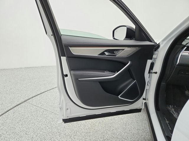 2026 Jaguar F-Pace R-Dynamic S - Photo 35