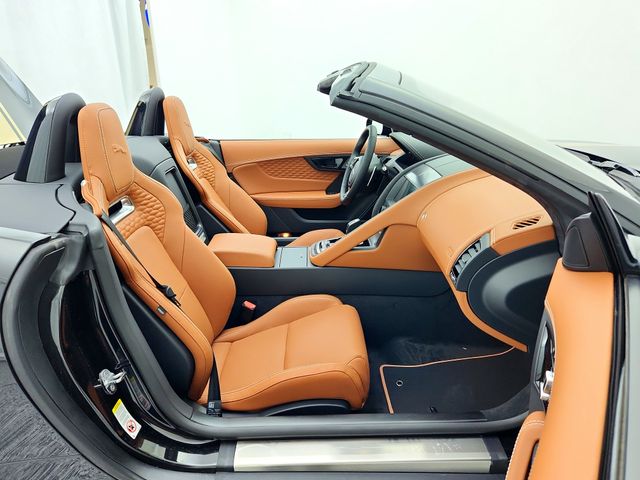 2024 Jaguar F-Type R75 - Photo 14