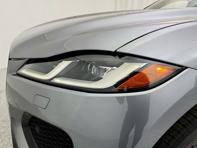 2026 Jaguar F-Pace R-Dynamic S - Photo 30