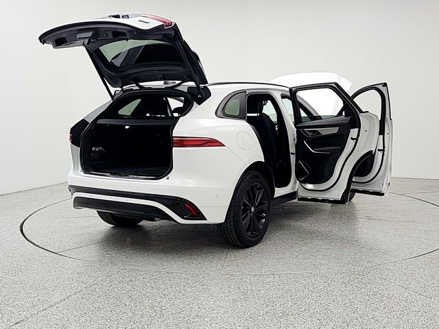 2026 Jaguar F-Pace R-Dynamic S - Photo 11